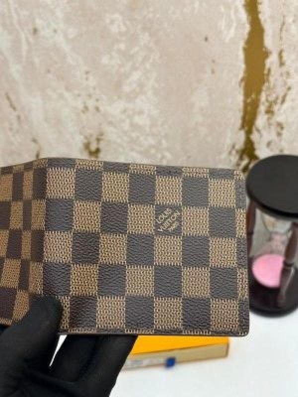 Louis Vuitton Loui Vuitton Brown Premium Wallet With Og Box Model No -28 - Image 5