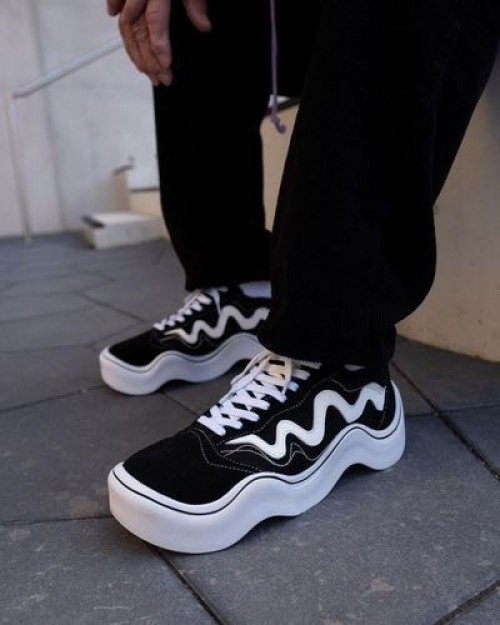 Buy Vans Mschf Wavy Baby Sale No Return Shoes Online in India - Style 2 - Bootery - Image 3