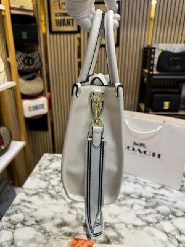 Coach Signature Canvas Shoulder Bag Tote With Carrybag - Image 3