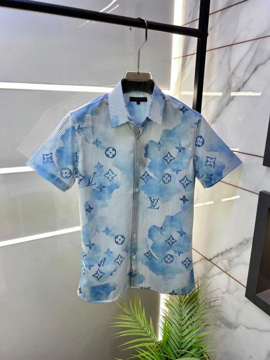 Louis Vuitton Louis Vuitton Imported Monogram Sky Premium Half Sleeves Printed Shirt F5044-sk