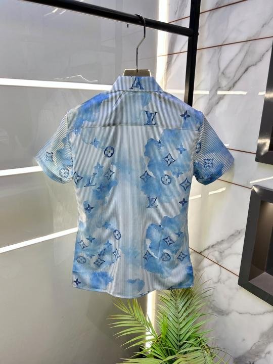 Louis Vuitton Louis Vuitton Imported Monogram Sky Premium Half Sleeves Printed Shirt F5044-sk - Image 4
