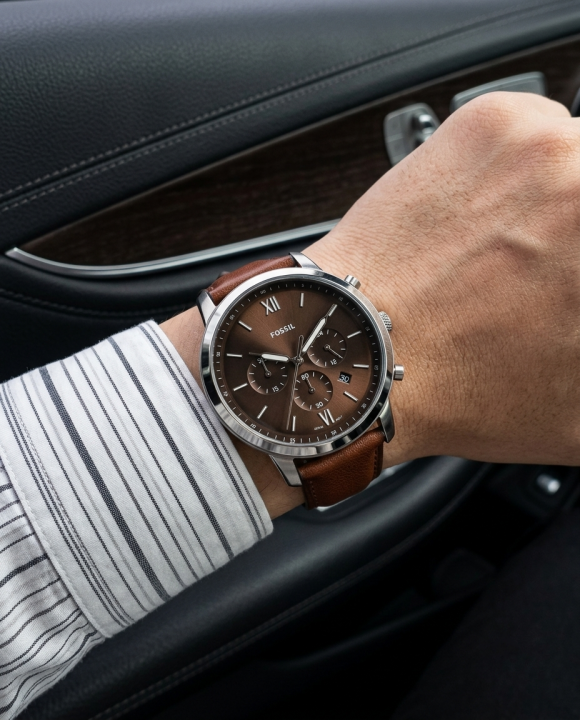 Buy Fossil Neutro Chronograph DarkBrown-Silver-Brown Watch Online in India - Bootery