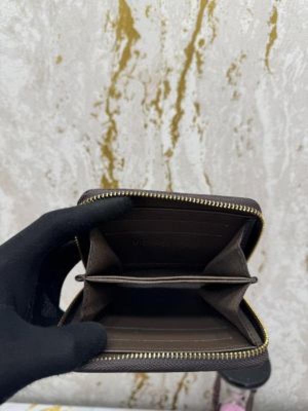 Michael Kors Michae.l Kors MK Printed Logo Zipper Wallet With Box - Image 3