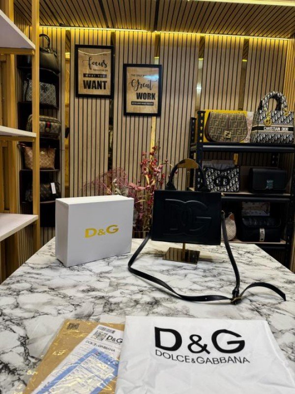 Dolce & Gabbana Dolce & Gabbana Daily Mini Leather Tote Bag With Og Box And Dust Bag Premium Quality