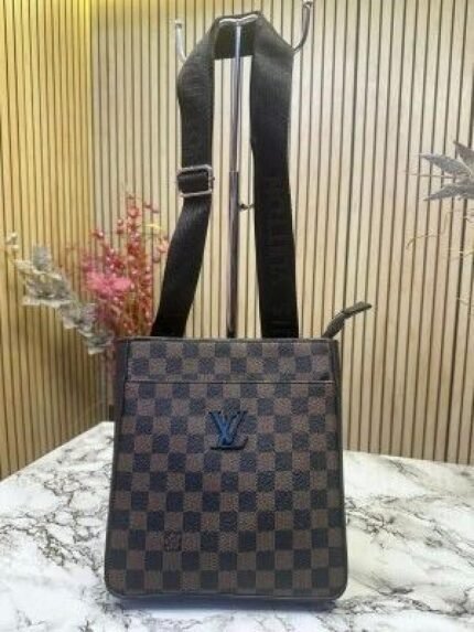 Louis Vuitton Side Bag With Dust Bag Heavy Quality 8010lv Price in India - Buy at Bootery