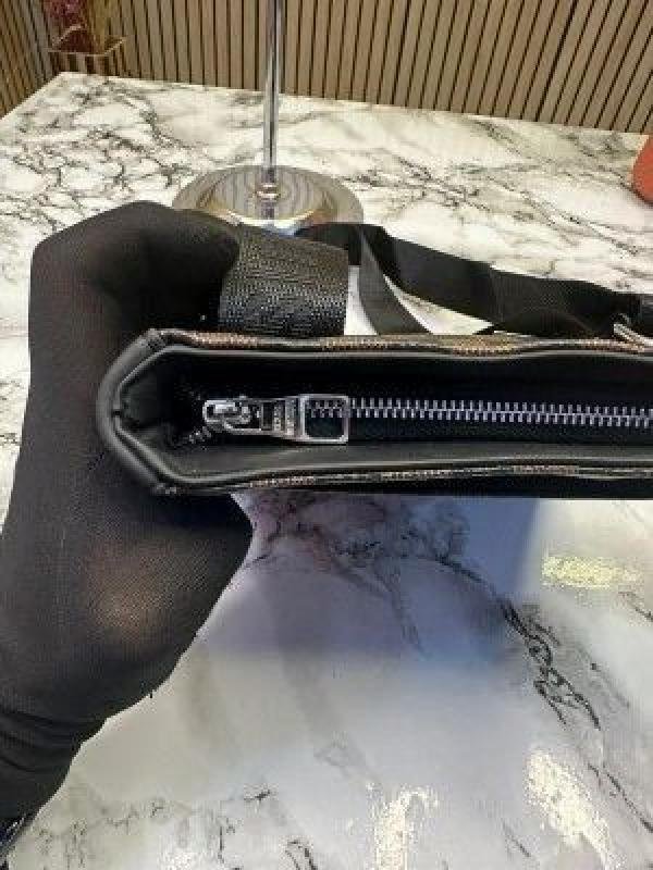 Louis Vuitton Side Bag With Dust Bag Heavy Quality 8010lv Price in India - Buy at Bootery - Image 3