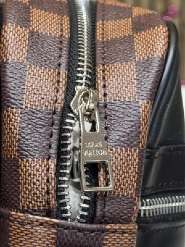 Louis Vuitton LV LOGO SIDE BAG BROWN CHECKS WITH DUST BAG - Image 7