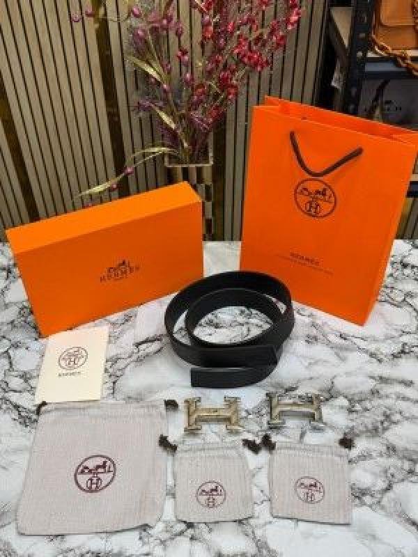 Hermes Belt Combo Premium Quality With OG Box And Carry Bag Price in India - Buy at Bootery