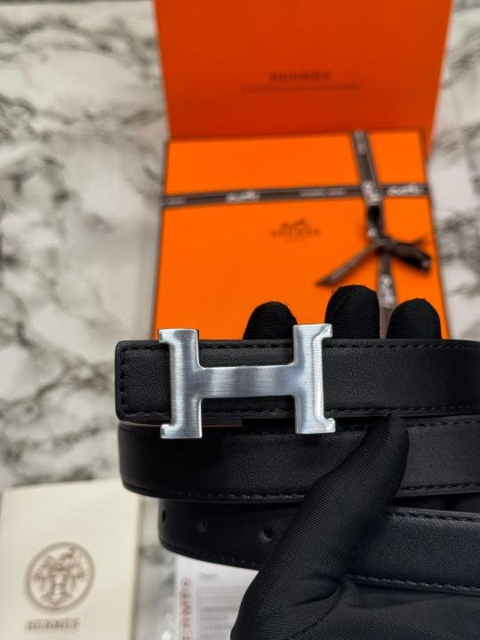 Hermes Silver H-buckle Plain Leather Belt With Box And Dust Bag Including Carry Bag - Best Price Online - Bootery - Image 3