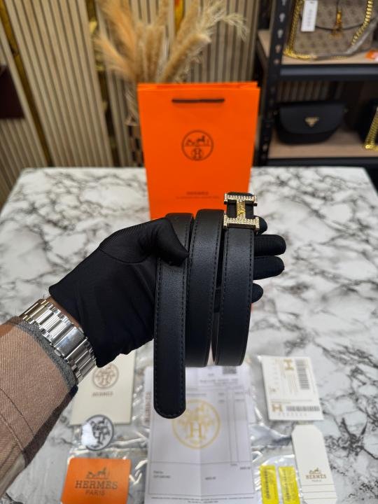 Buy Hermes H-buckle Crystal Leather Belt With Box And Dust Bag Including Carry Bag Online in India - Bootery - Image 5
