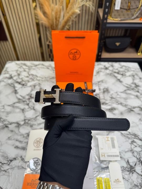 Buy Hermes H-buckle Crystal Leather Belt With Box And Dust Bag Including Carry Bag Online in India - Bootery - Image 3
