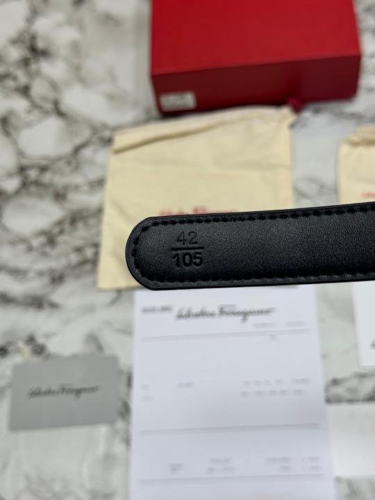 Salvatore Ferragamo Gancini Buckle Leather Belt With Box And Dust Bag Including Carry Bag - Image 3