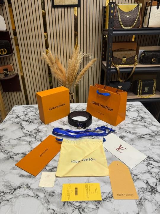 Louis Vuitton Black Leather Belt With Silver LV Initiales Buckle Includes Box Dust Bag And Carry Bag