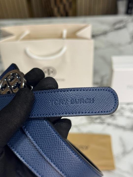 Tory Burch TORRY BURCH PREMIUM QUALITY BELT WITH OG BOX DUST BAG & CAARY BAG T57 BLUE - Image 4