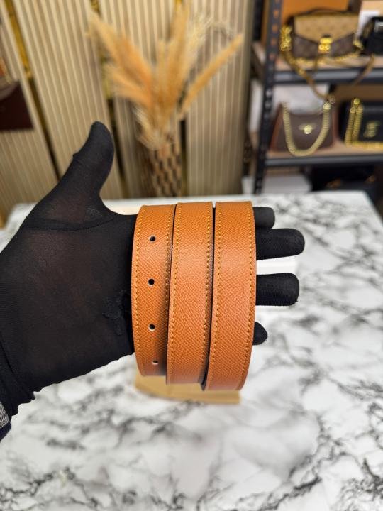 Tory Burch PREMIUM QUALITY BELT WITH OG BOX DUST BAG & CARRY BAG T58 TAN - Image 6