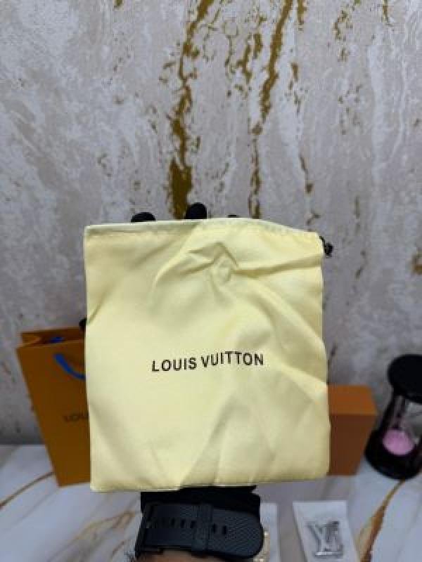 Louis Vuitton Monogram Logo Belt Combo With Box And Dust Bag Including Carry Bag - Image 3