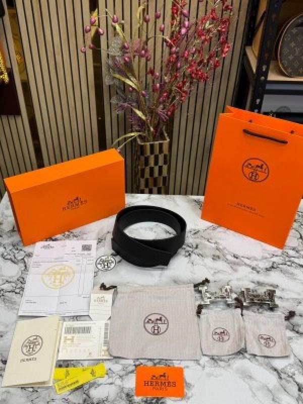 Hermes Belt Combo With Carry Bag And Dust Bag With Card And Bill With OG Box Hs-9 Price in India - Buy at Bootery