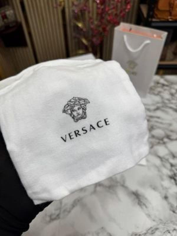 Versace BELT COMBO PREMIUM QUALITY WITH OG BOX AND CARRY BAG - Image 8