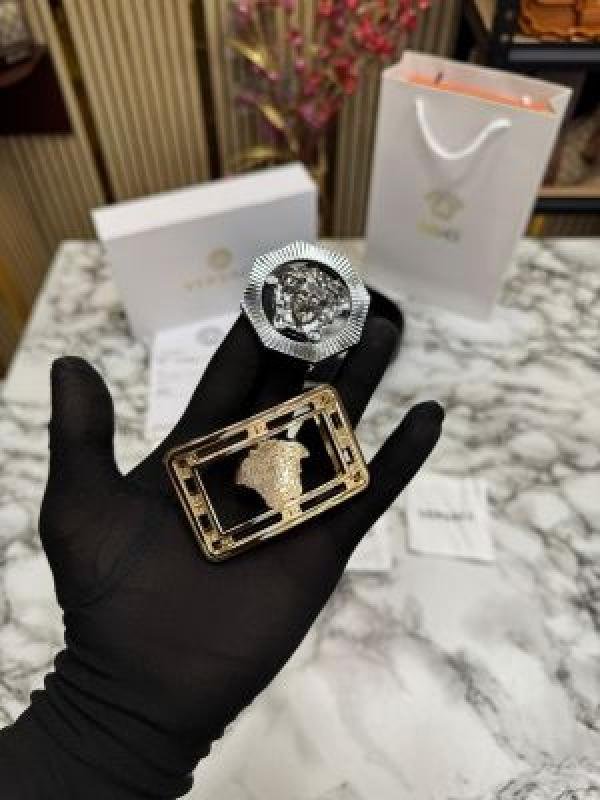 Versace BELT COMBO PREMIUM QUALITY WITH OG BOX AND CARRY BAG - Image 7