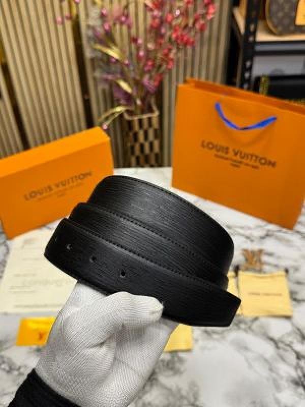 Louis Vuitton BELT COMBO PREMIUM QUALITY WITH OG BOX AND CARRY BAG - Image 3