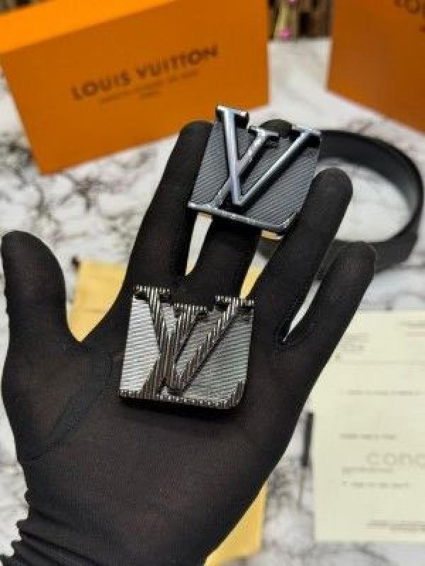 Louis Vuitton Belt Combo Premium Quality With Og Box With Carry Bag - Best Price Online - Style 3 - Bootery - Image 4