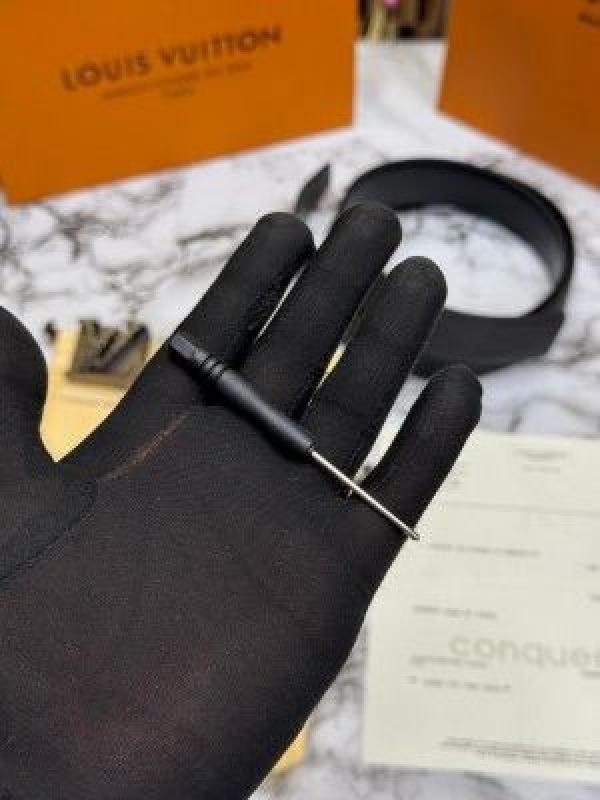 Louis Vuitton Belt Combo Premium Quality With Og Box With Carry Bag - Best Price Online - Style 3 - Bootery - Image 3