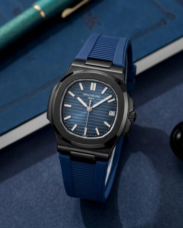 Buy Patek Philippe Nautilus Coin 5711 Watch Online in India - Bootery