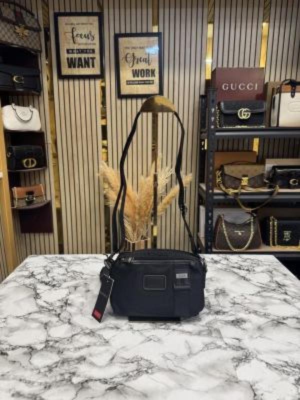 Buy Tumi Alpha 3 Bravo Crossbody Bag Online in India - Style 1 - Bootery - Image 3