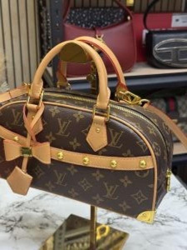 Buy Louis Vuitton Loui S Vuitto N Speedy Mono Handbag With Double Og Box And Dust Bag Online in India - Bootery - Image 9