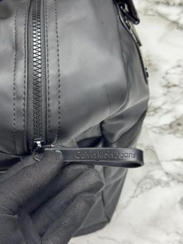 Buy Calvin Klein Premium Quality Travel Duffle Bag Online in India - Style 1 - Bootery - Image 11
