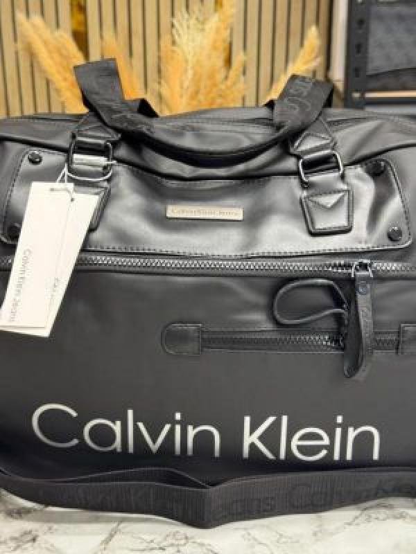 Buy Calvin Klein Premium Quality Travel Duffle Bag Online in India - Style 1 - Bootery - Image 5