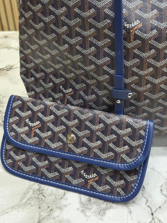 Goyard Bomene PM Hobo Bag With Dust Bag Price in India - Style 4 - Buy at Bootery - Image 5