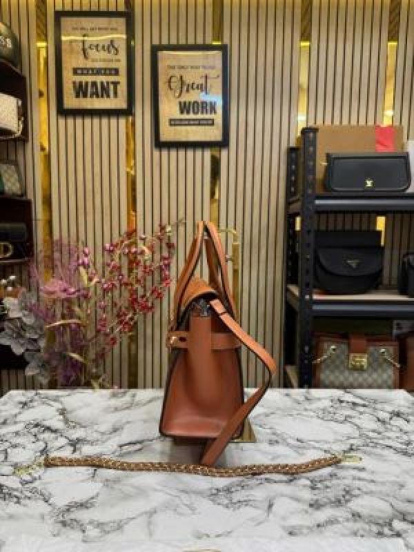 Michael Kors Signature Carmen Flap Leather Satchel Handbag - Best Price Online - Style 2 - Bootery - Image 4