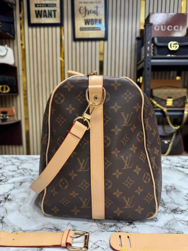 Louis Vuitton Keep All Bandouliere Monogram Duffle Bag With Dust Bag - Best Price Online - Bootery - Image 3