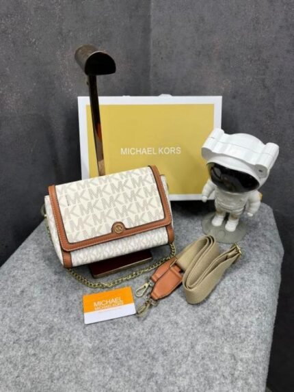 Michael Kors Freya Shoulder Bag With Magnetic Box And Dust Bag - Best Price Online - Style 1 - Bootery