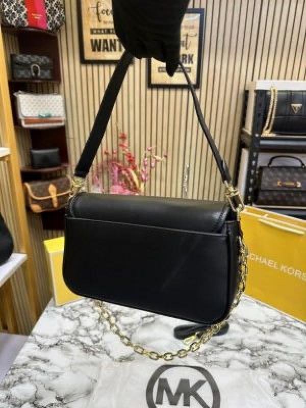 Michael Kors MK Parker Leather Shoulder Bag With OG Box And Dust Bag With Shoulder Strap With Carry Bag Price in India - Style 1 - Buy at Bootery - Image 3