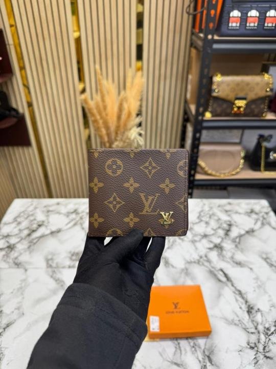 Buy Louis Vuitton Lv Logo Brown Monogram Wallet With Box Online in India - Bootery - Image 7