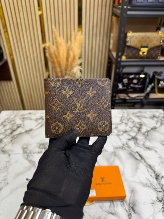 Buy Louis Vuitton Monogram Wallet With Box Online in India - Bootery - Image 3