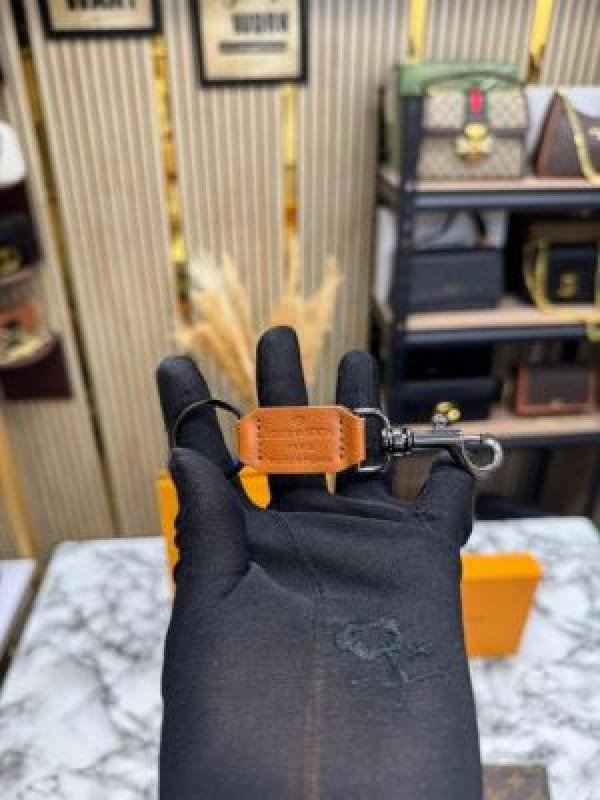 Louis Vuitton Brown Wallet Combo With OG Box & Carry Bag Price in India - Buy at Bootery - Image 12
