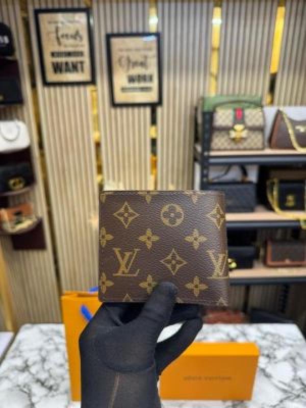 Louis Vuitton Brown Wallet Combo With OG Box & Carry Bag Price in India - Buy at Bootery - Image 11