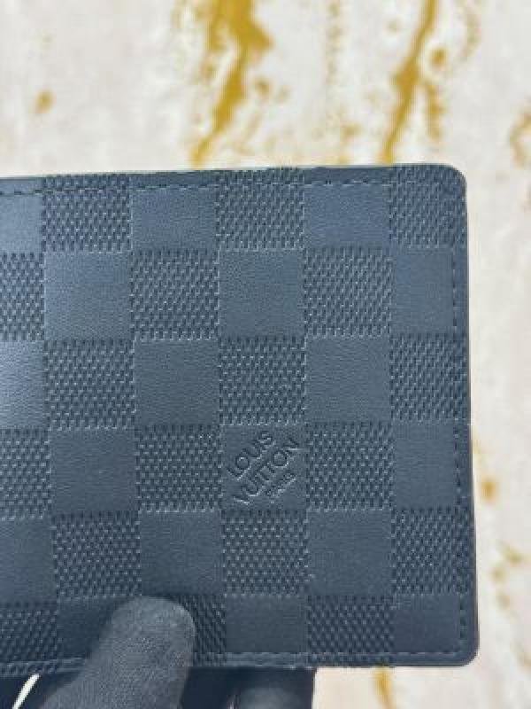 Louis Vuitton DIAMER WALLET COMBO WITH OG BOX AND CARRY BAG PREMIUM QUALITY - Image 7