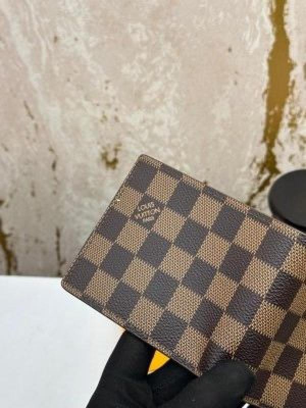 Louis Vuitton Loui Vuitton Brown Premium Wallet With Og Box Model No -28 - Image 5