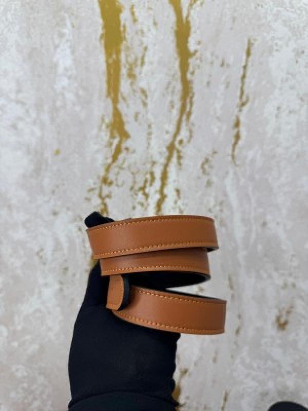Buy Ferragamo Salvatore Ferragamo Premium Belt With Box And Dustybag Online in India - Style 1 - Bootery - Image 3
