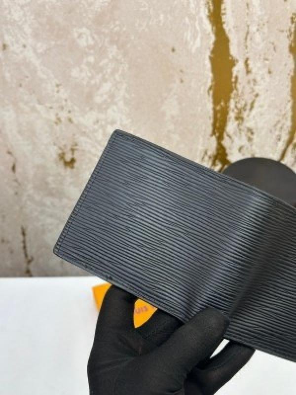 Louis Vuitton PREMIUM WALLET WITH OG BOX MODEL NO - 31 - Image 5