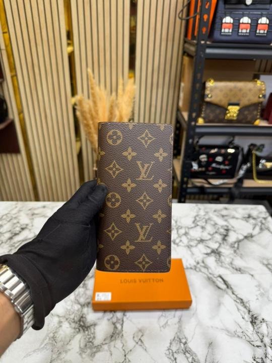 Louis Vuitton Premium Quality Mono Wallet With Box Price in India - Style 1 - Buy at Bootery - Image 4