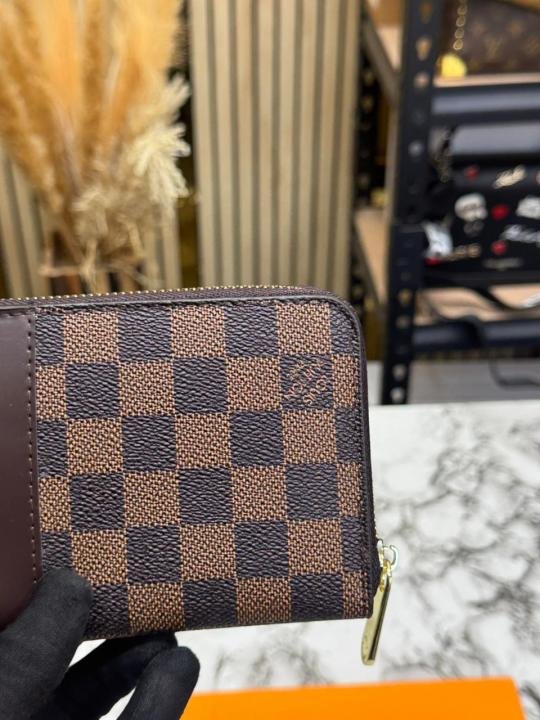 Louis Vuitton Damier Canvas Zip Around Wallet With Box - Best Price Online - Bootery - Image 4