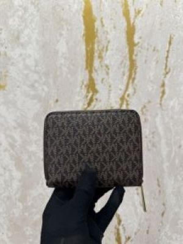 Michael Kors MK Printed Logo Zipper Wallet With Box - Best Price Online - Bootery - Image 5