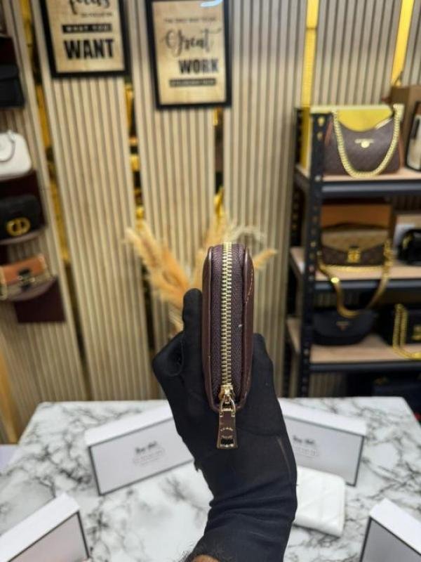 Buy Coach Quilted Zipper Premium Wallet Includes Card Box And Dust Bag Online in India - Bootery - Image 5