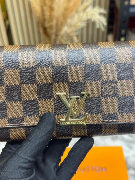 Buy Louis Vuitton Flap Checks Tri-fold Wallet Premium Quality With Box Online in India - Bootery - Image 5