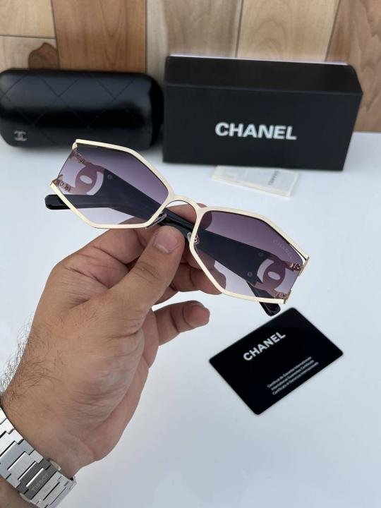 Chanel 98121 Gold Black Shaded Sunglasses Price in India - Buy at Bootery - Image 6